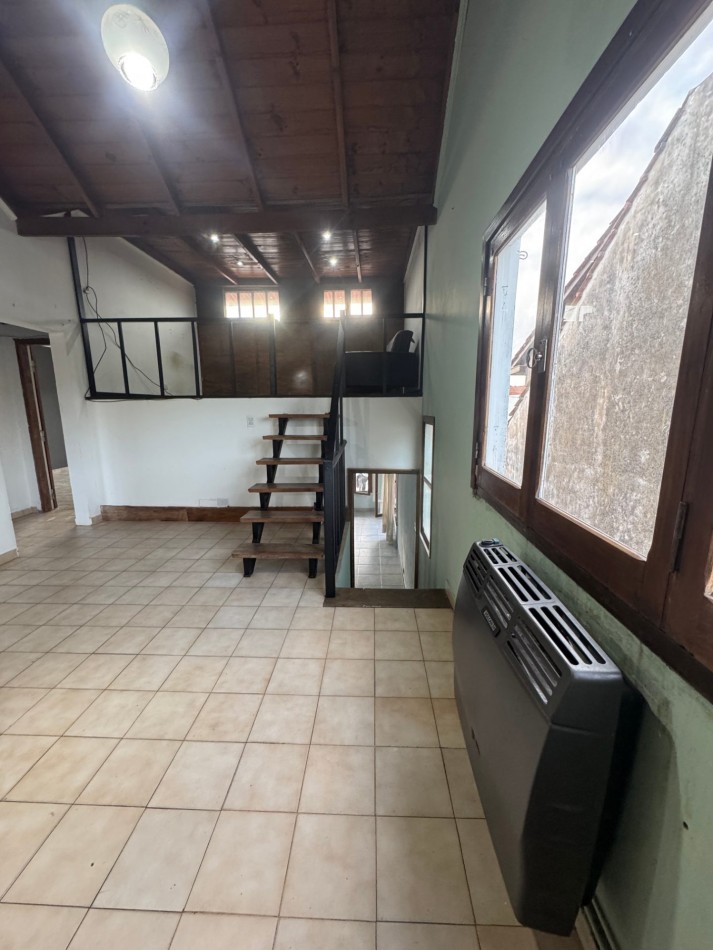 ALQUILER 24 MESES PH 3 AMBIENTES SIN EXPENSAS ZONA CONSTITUCION 