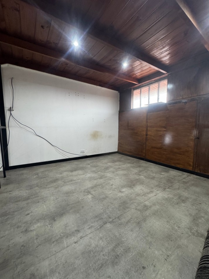 ALQUILER 24 MESES PH 3 AMBIENTES SIN EXPENSAS ZONA CONSTITUCION 
