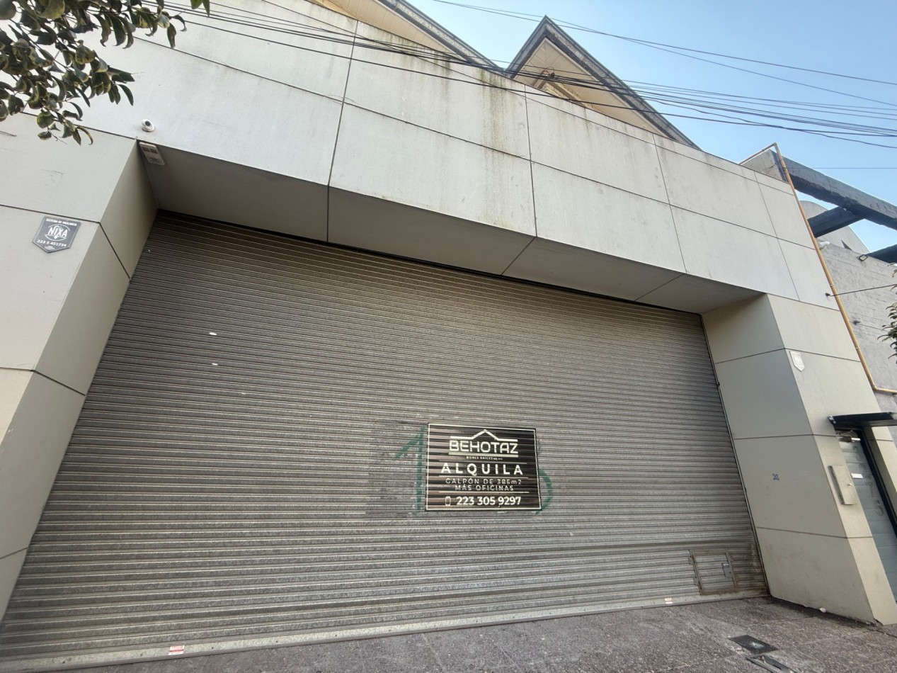 ALQUILER IMPORTANTE LOCAL COMERCIAL-GALPON SOBRE AV. JUAN B JUSTO
