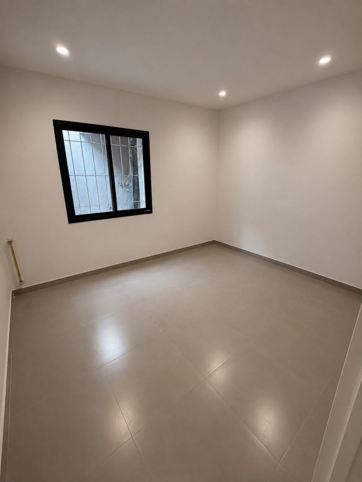 CHALET EN PH 3 AMBIENTES RECICLADO CON GARAJE, PATIO Y TERRAZA - CHAUVIN