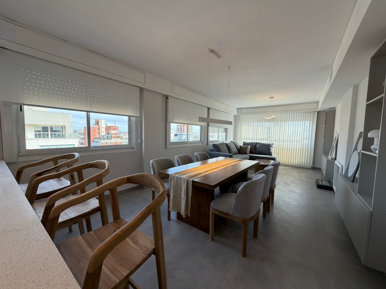 VENTA 4 AMBIENTES CON COCHERA Y VISTA AL MAR - ZONA TORREON