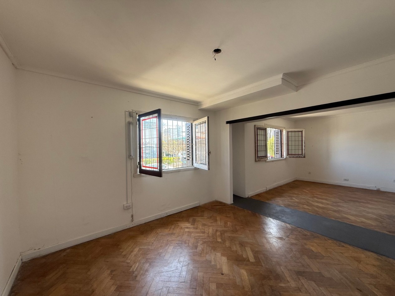 ALQUILER CLASICO CHALET EN ESQUINA USO COMERCIAL-PROFESIONAL ZONA GUEMES