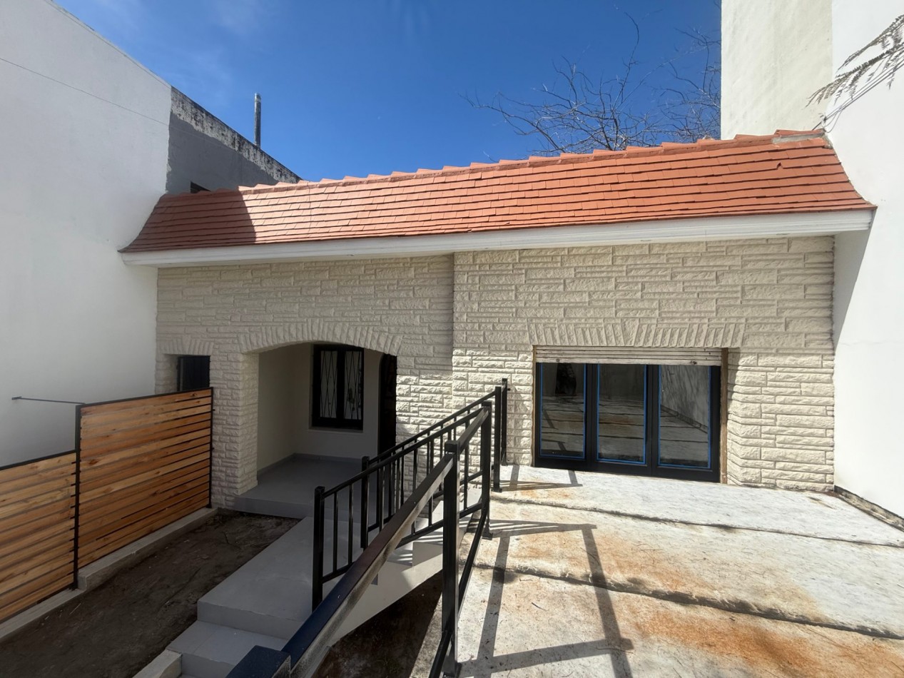 CHALET EN PH 3 AMBIENTES RECICLADO CON GARAJE, PATIO Y TERRAZA - CHAUVIN
