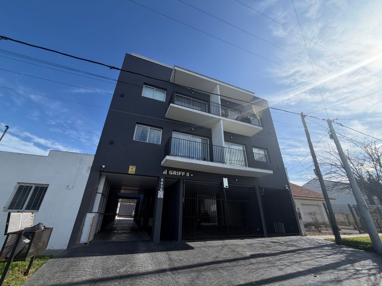 DOS AMBIENTES A ESTRENAR CON COCHERA - BARRIO VILLA PRIMERA