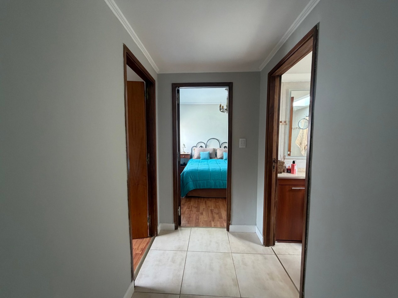 CASA DE 4 AMBIENTES EN BARRIO SAN CARLOS - APTA A CREDITO