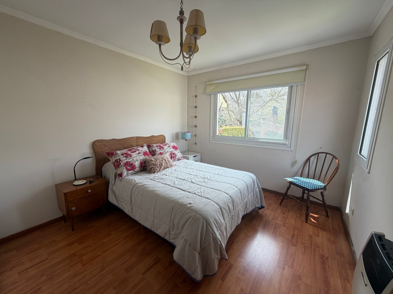 CASA DE 4 AMBIENTES EN BARRIO SAN CARLOS - APTA A CREDITO