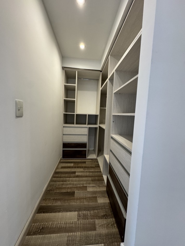 CASA EN ALQUILER 24 MESES BARRIO PRIVADO RUMENCO