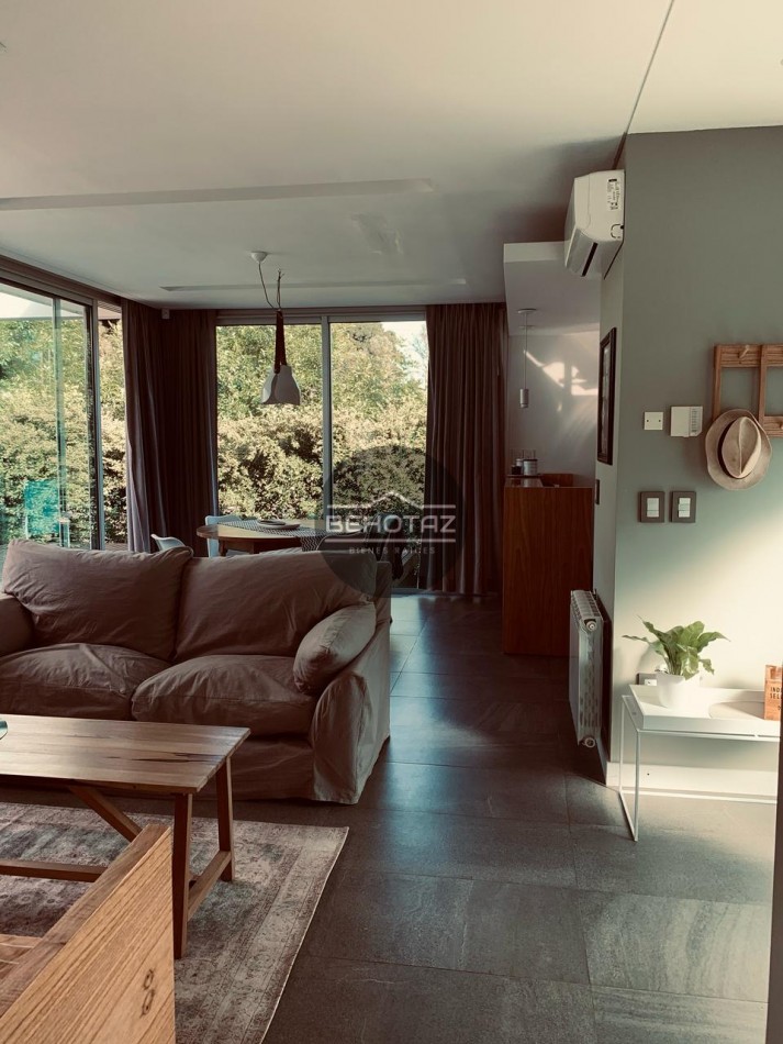 CASA EN ALQUILER POR TEMPORADA DE INVIERNO, 2 AMBIENTES AMUEBLADA EN ACANTILADOS, MAR DEL PLATA