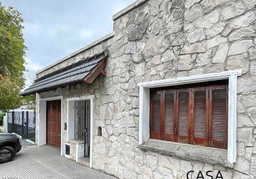()CASA SOBRE LOTE PROPIO EN BARRIO CHAUVIN. MAR DEL PLATA 
