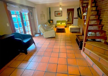 CHALET EN VENTA EN LOS TILOS. MAR DEL PLATA