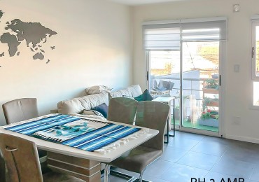 PH 2 ambientes con Balcon a la calle, barrio Pompeya. Mar del Plata. En venta