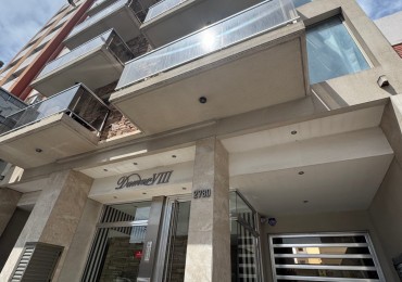 SEMIPISO 2 AMBIENTES CON BALCON A LA CALLE A UNA CUADRA DEL MAR - LA PERLA
